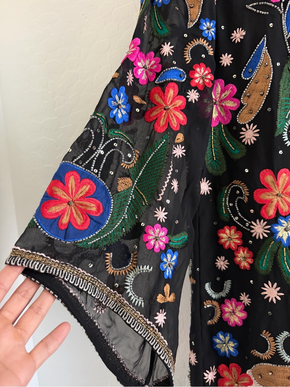 Alice + Olivia Eleonora Black Sequins Beaded Floral Mini Dress - Picture 6 of 16